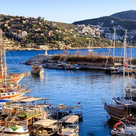 Eden Collection Lunara 4* Kalkan
